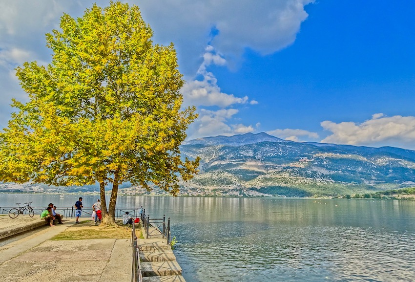 Ioannina, Lake