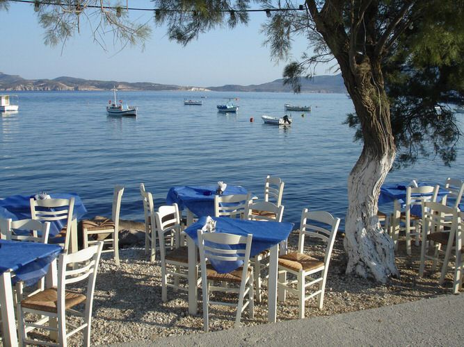 milos-adamas-taverna.jpg