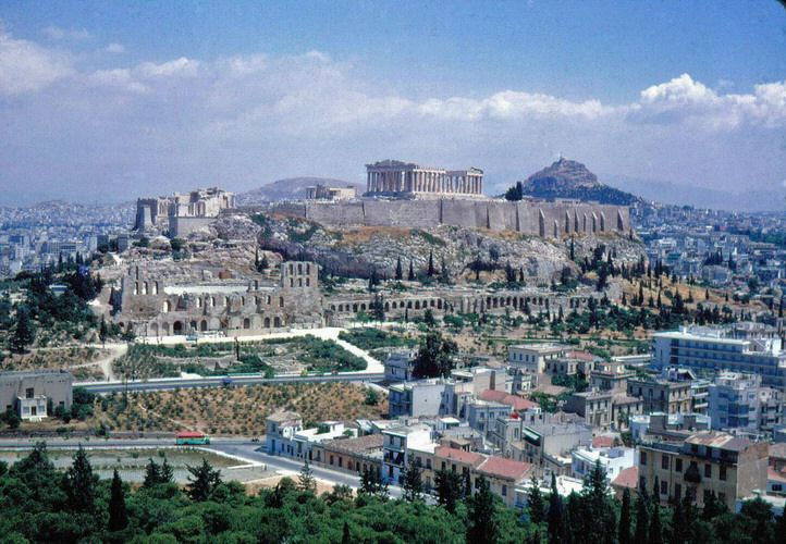 http://www.greecetravel.com/photos/sixties/athens-historical/PhotoAlbum1/historical-athens037.jpg