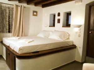 Domas Studios, Rhodes Old town
