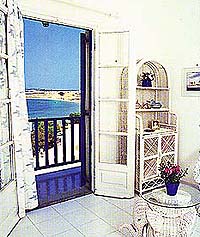 Lillys Apartments, Naoussa, Paros