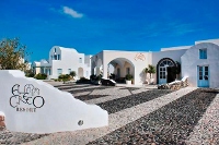 Entrance of the El Greco Hotel, Fira, Santorini