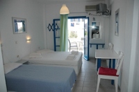 A triple studio at Amalia Apartments, Livadi, Serifos