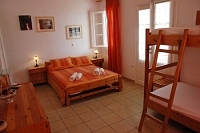 Ageliki Pension, Platys Yialos, Sifnos