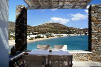 Pergola shaded terrace with panoramic sea view at Akrotiraki Apartments, Platys Yialos, Sifnos