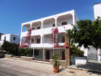 Benakis Hotel, Platys Yialos, Sifnos