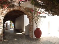 The hotel entrance, Platy Yialos, Sifnos