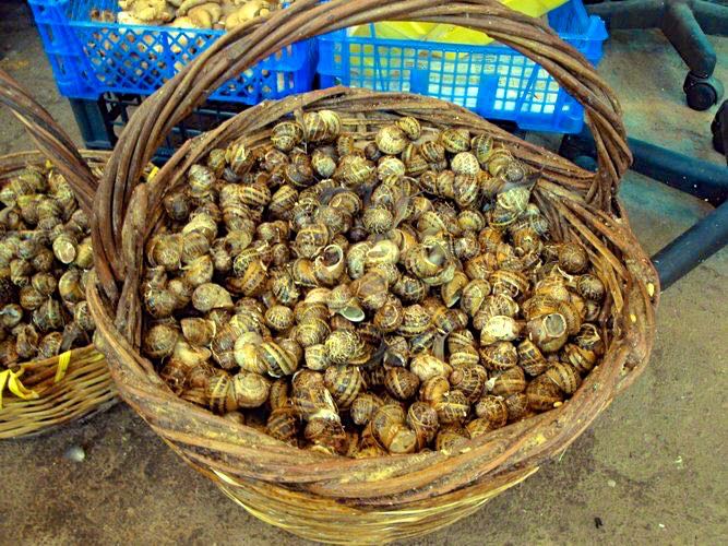 chania-market-hsnails.jpg