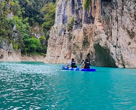 River trekking