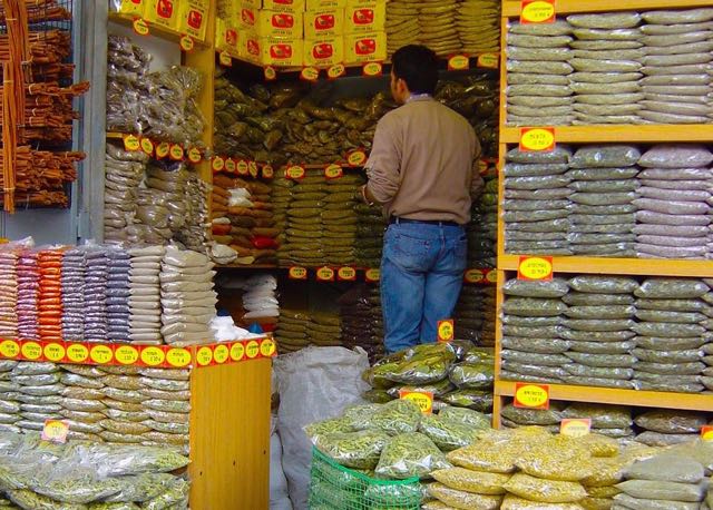 Spice store in Athens