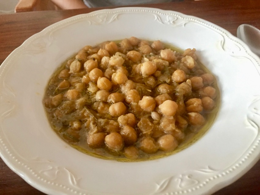 Revitha, Chickpea stew