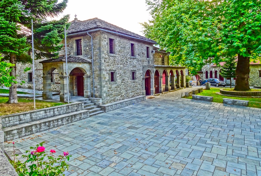 Church of Agia Paraskevis, Metsovo