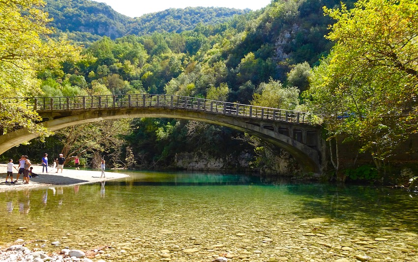 Vikos Gorge, River