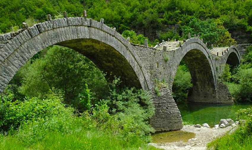 Zagori stone bridge