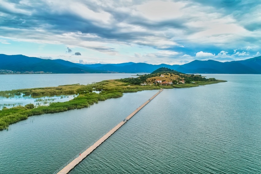 Acheleos Island Prespa