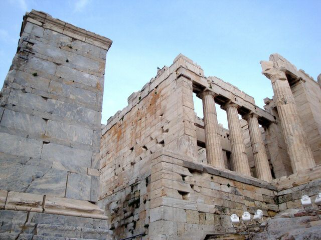 acropolis-55-propylea.jpg