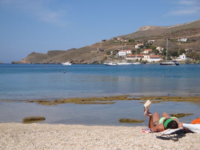 Otzias beach, Kea