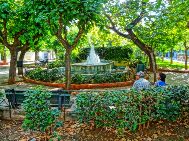 Fountain, Fokionos Negri, Kypseli