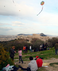 kites on katheri deftera, athens, greece