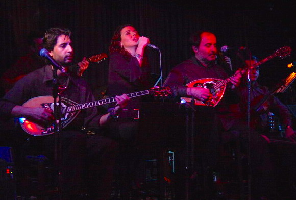 Babis Tsertos and his band live at Misicleas in November 2003
