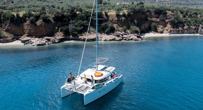 Catamaran charter