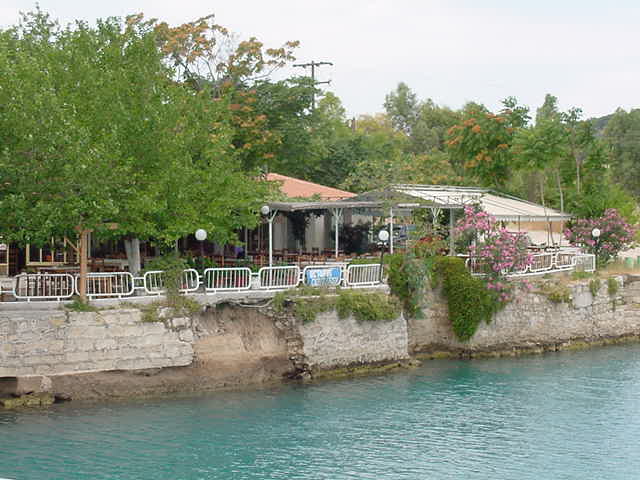 corinthcanalcafe.JPG