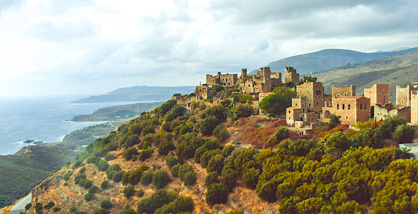 Mani tower houses