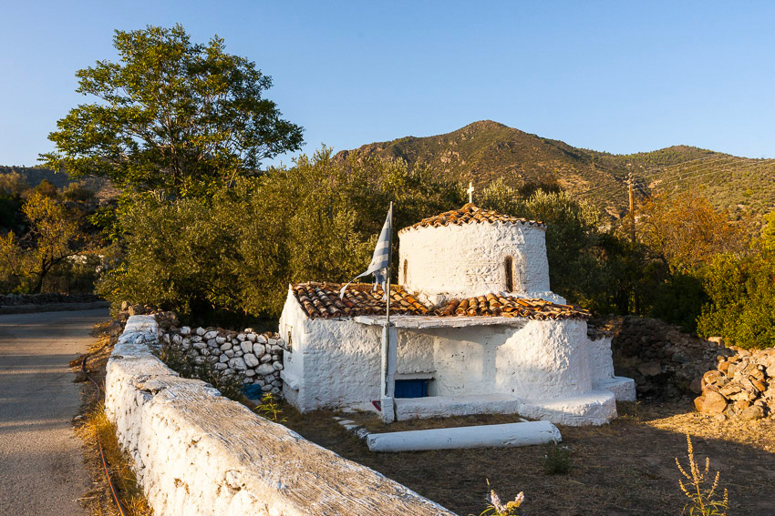 Agios Nikolaos, Methana