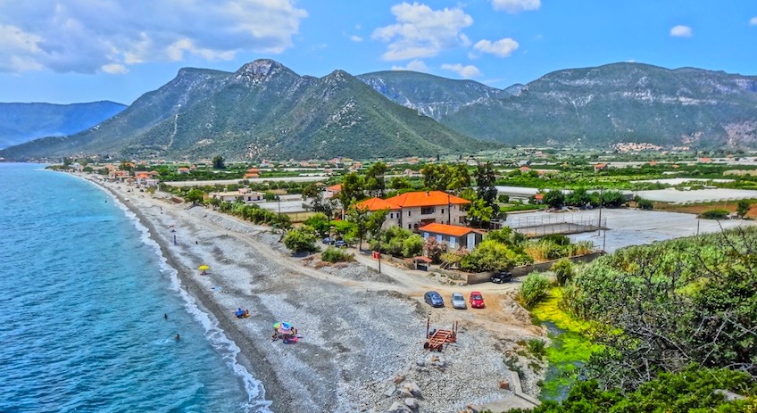 Peloponessos, Plaka Beach