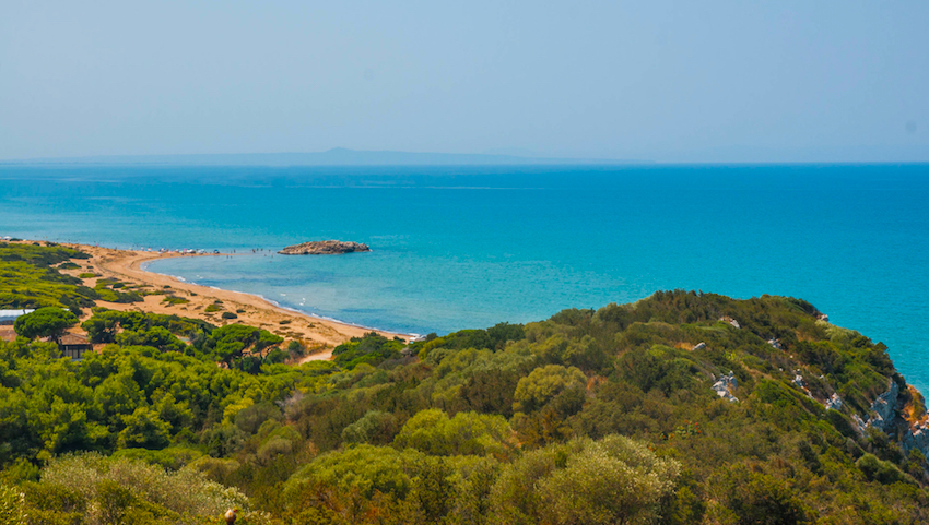 Kalogria Beach, Stoupa