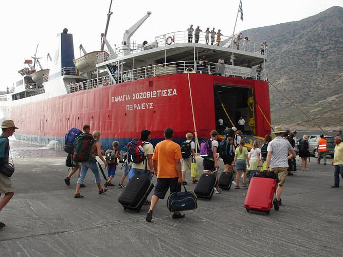 sifnos-ferry.jpg