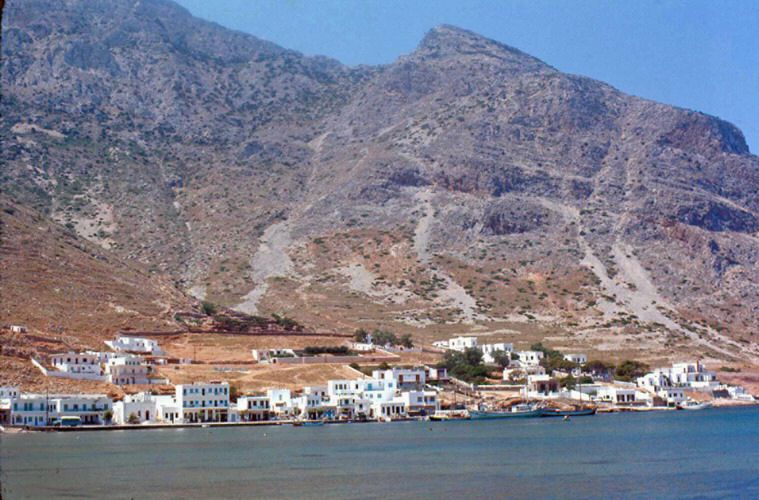 sifnos-kamares3b.jpg