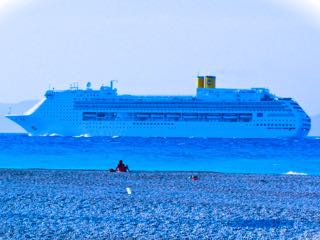 Cruise ship