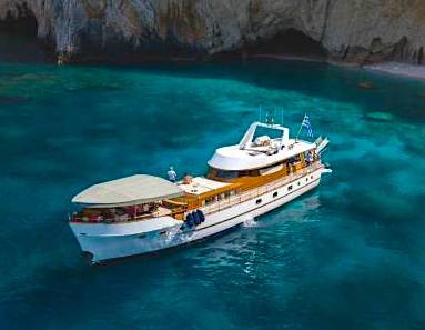 Motor Yacht Amanda