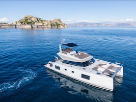 Catamaran Charter