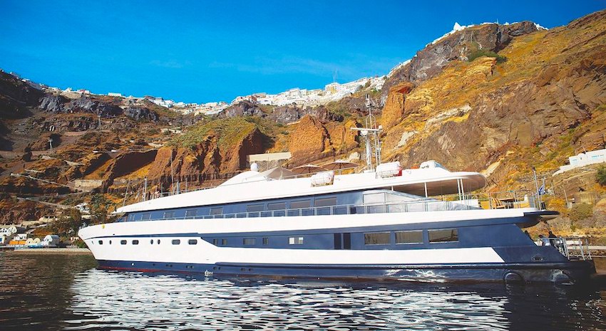 Cruise yacht Harmony in Santorini