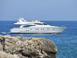 Motor Yacht Rental