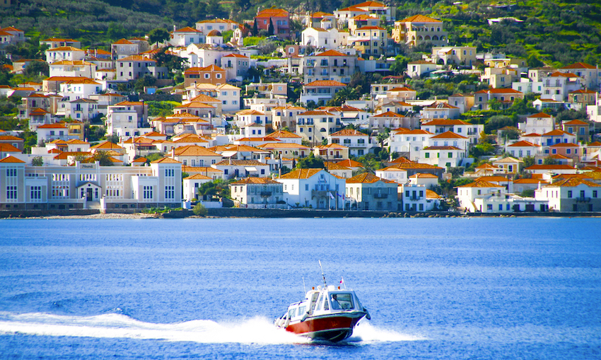 Water Taxi in Greece