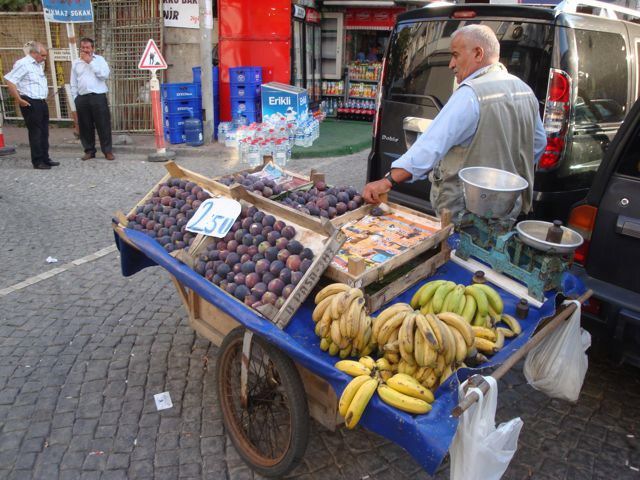 streetfood-kumkapi-figs.jpg