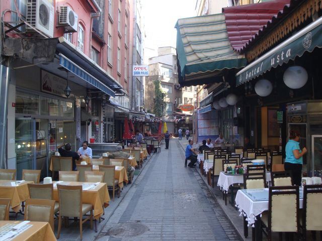 072-restaurants.jpg