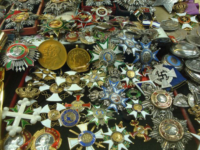 antique medals