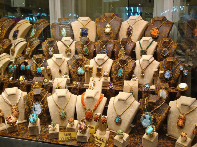 Jewelry store in the Grand Bazaar