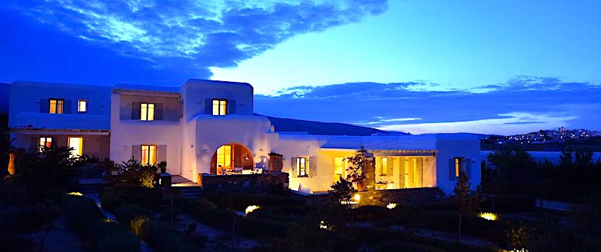 Aspro Villas, paros