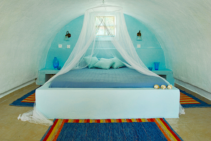 Santorini house bedroom